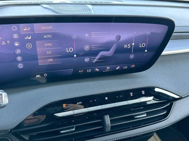 2026 Buick Enclave Sport Touring - Photo 19