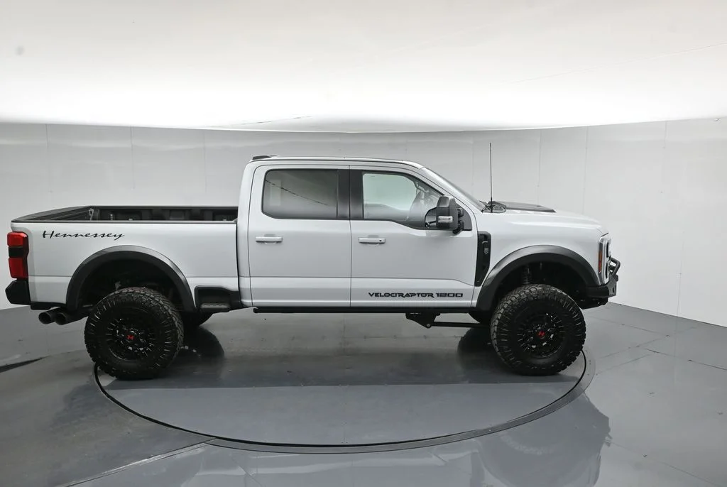 New 2026 Avalanche Ford Lariat image 44
