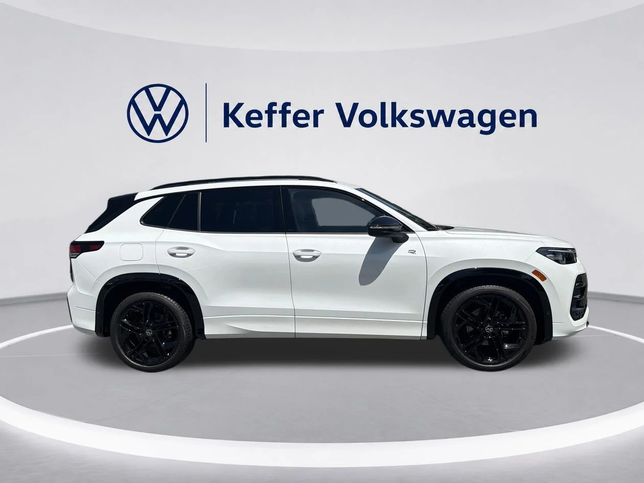 New 2026 White/off-white Volkswagen 2.0T SE R-Line Black image 6
