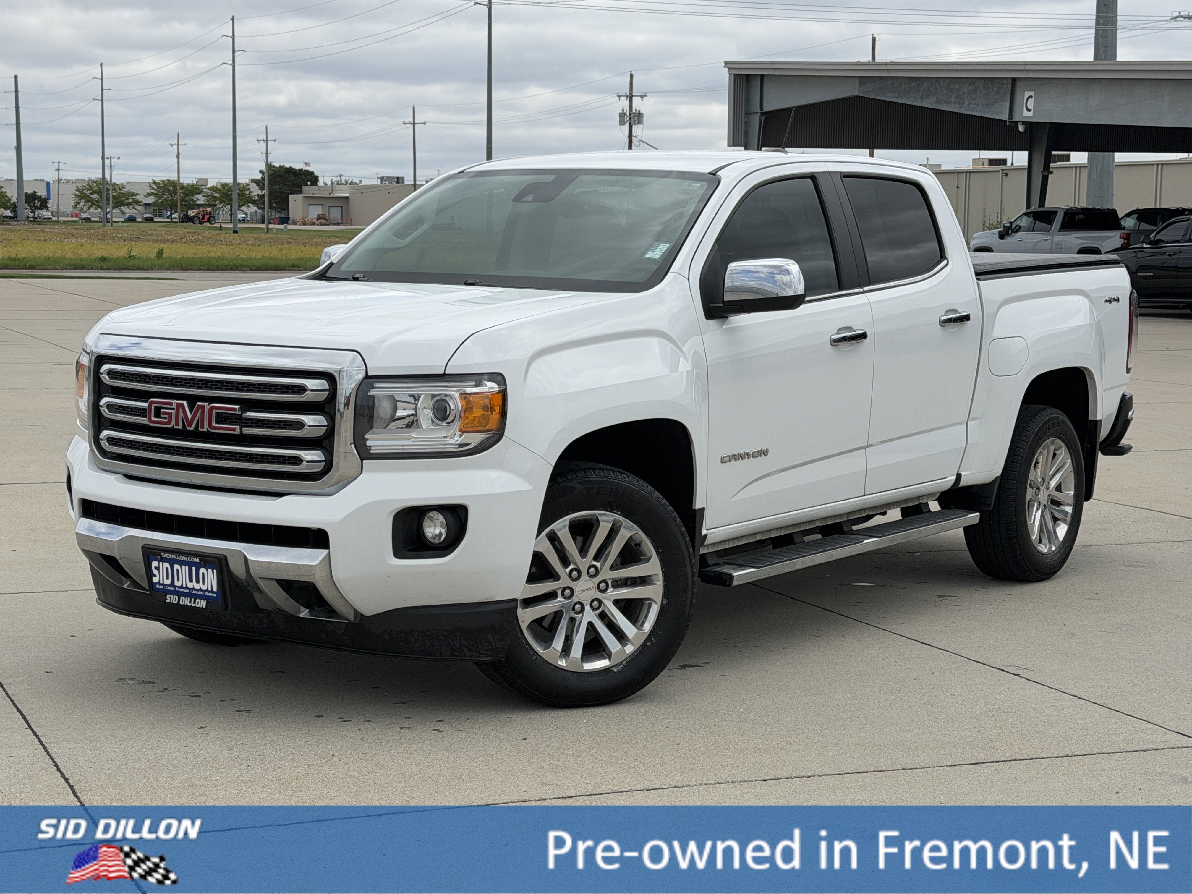 2017 GMC Canyon 4WD SLT Crew Cab Short Box's photo