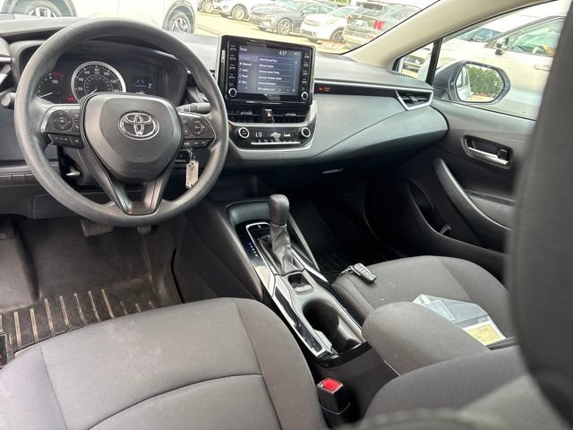 Used 2020 Super White Toyota LE image 13
