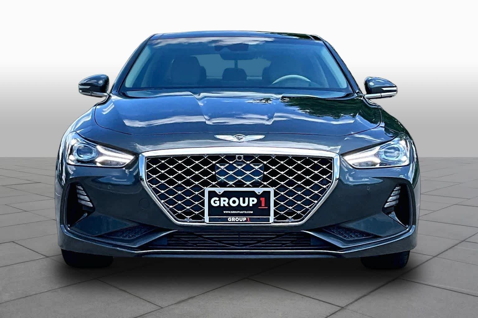 Used 2019 Black Forest Green Genesis 3.3T Design image 4