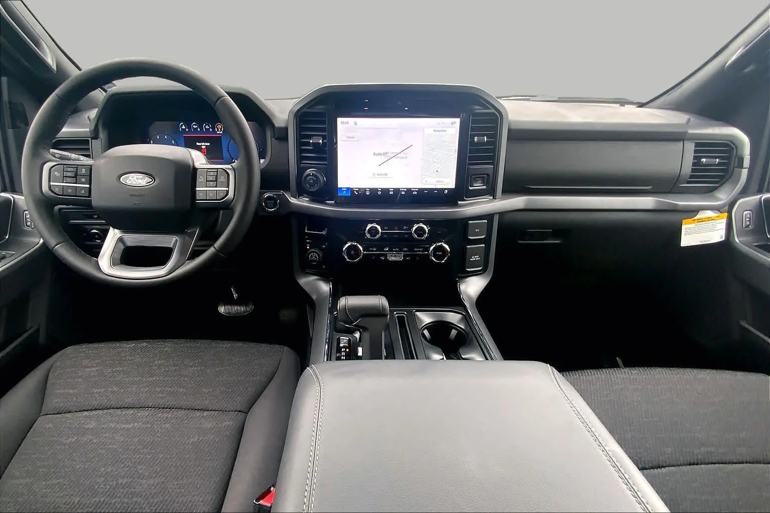 2026 Ford F-150 XLT - Photo 7