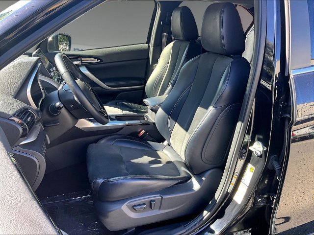 Used 2024 Black Mitsubishi SE image 20