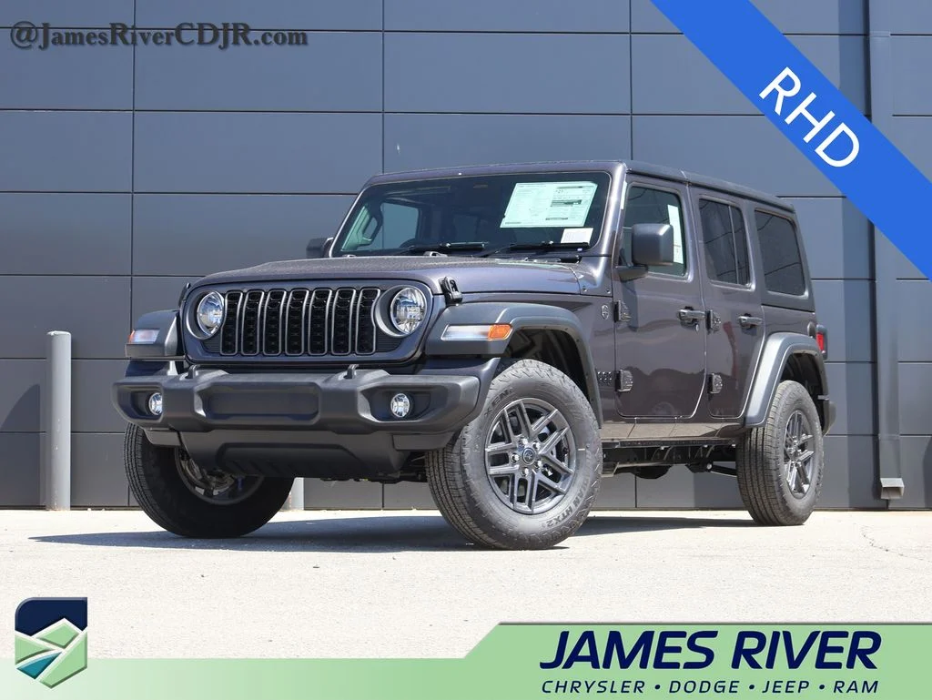 New 2026 Granite Crystal Metallic Clearcoat Jeep Sport RHD image 1