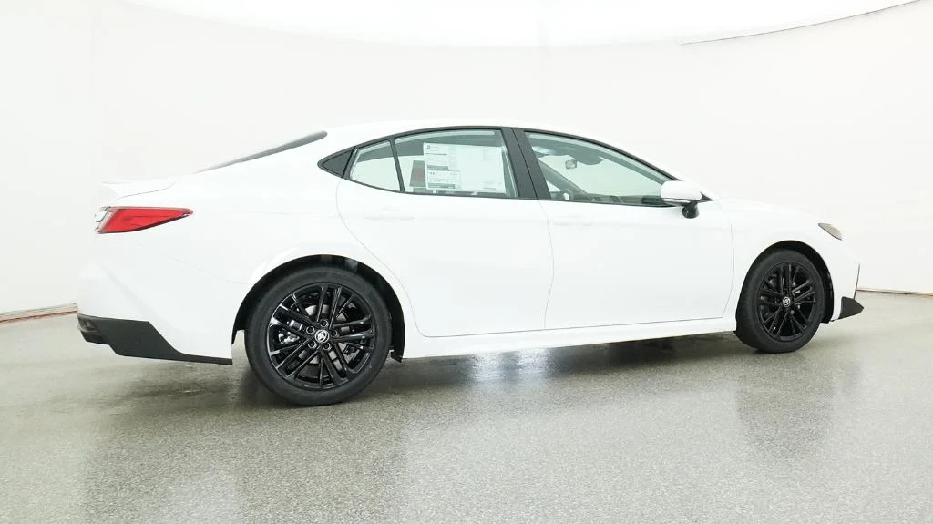 New 2026 Ice Cap Toyota SE image 9