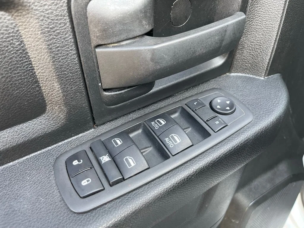 2022 RAM Ram 2500 Pickup Tradesman - Photo 36
