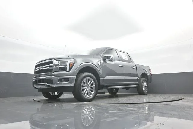 New 2026 Carbonized Gray Metallic Ford Lariat® image 31