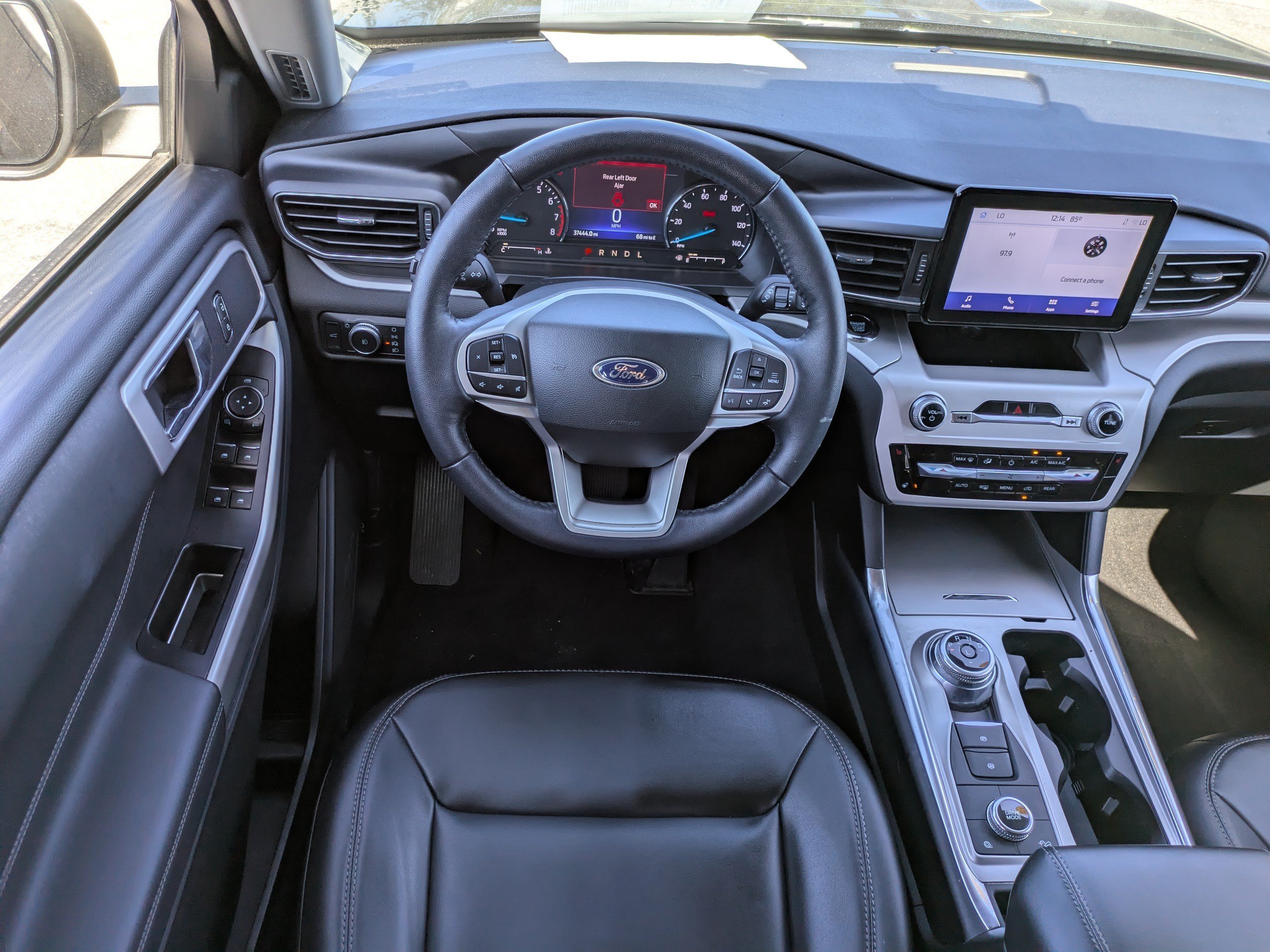 Used 2022 Agate Black Metallic Ford XLT image 15