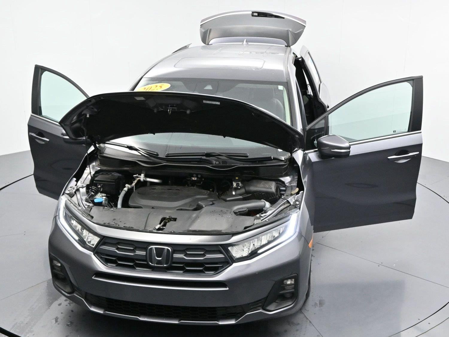 Used 2025  Honda EX-L image 51
