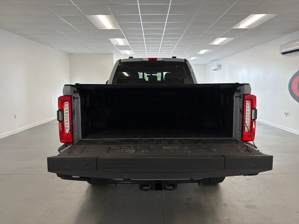 Used 2024 Glacier Gray Meta Ford King Ranch image 8