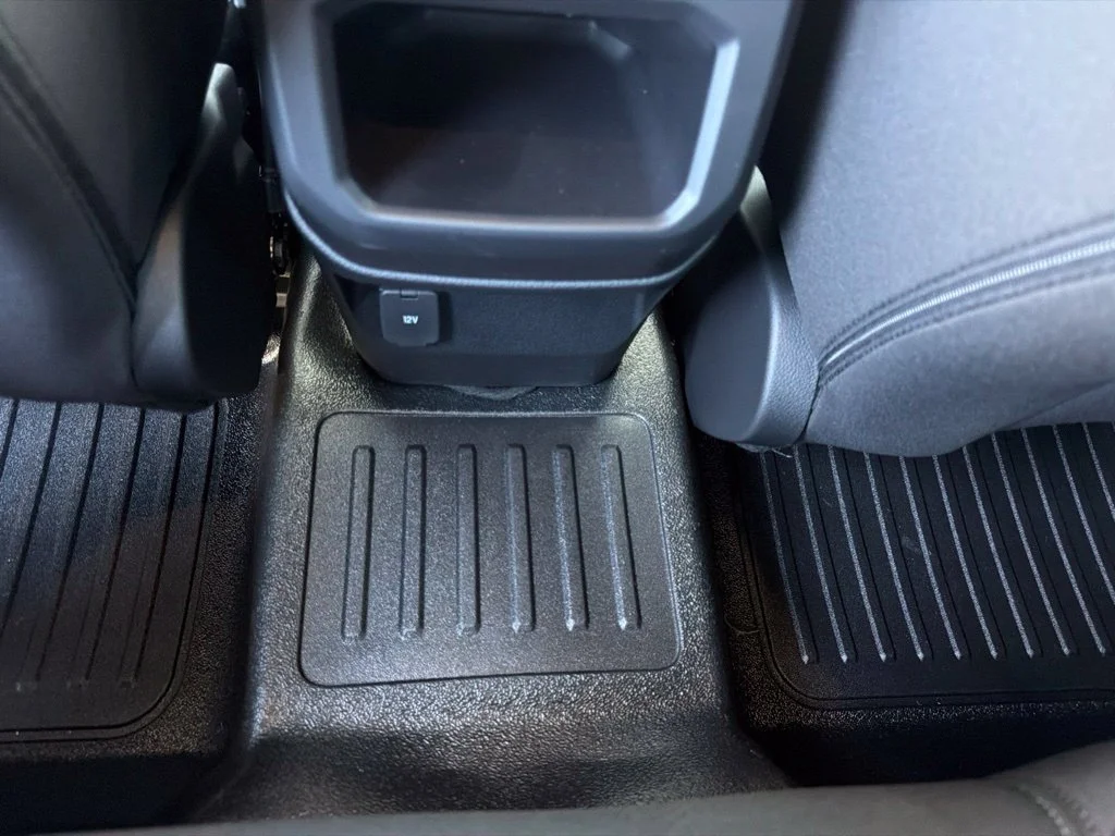 New 2026 Avalanche Ford XLT image 11