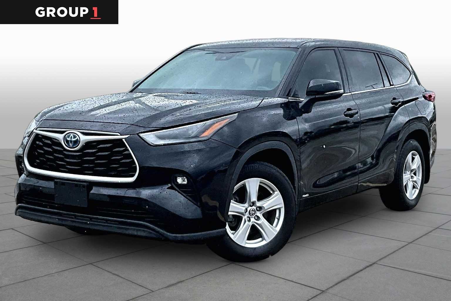 2022 Toyota Highlander Hybrid LE