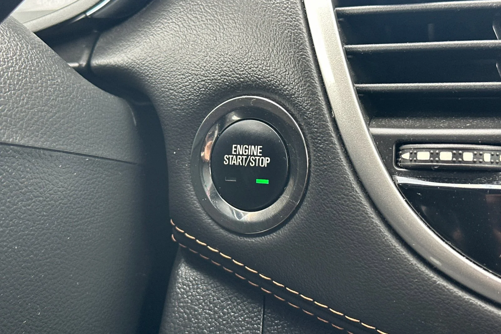 Used 2020 Summit White Chevrolet LT image 22