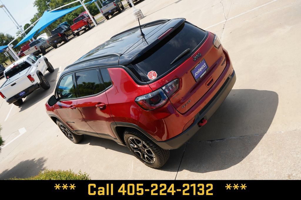 2025 Jeep Compass Trailhawk - Photo 12