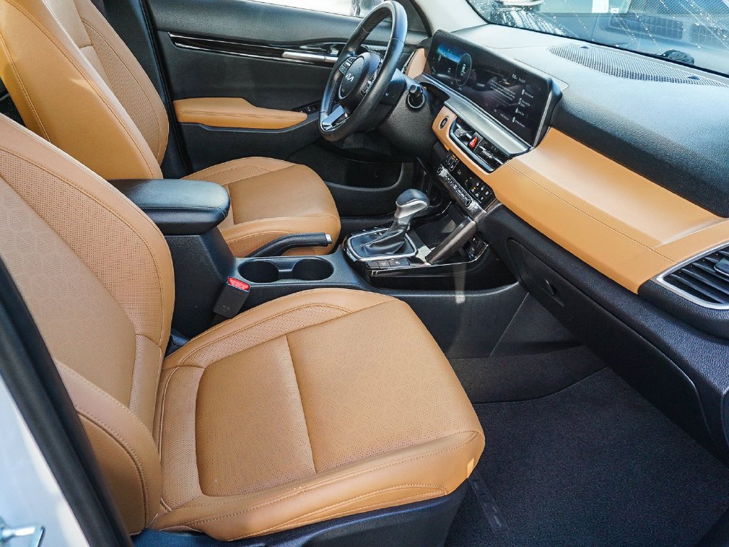 Used 2024 White Kia EX image 13