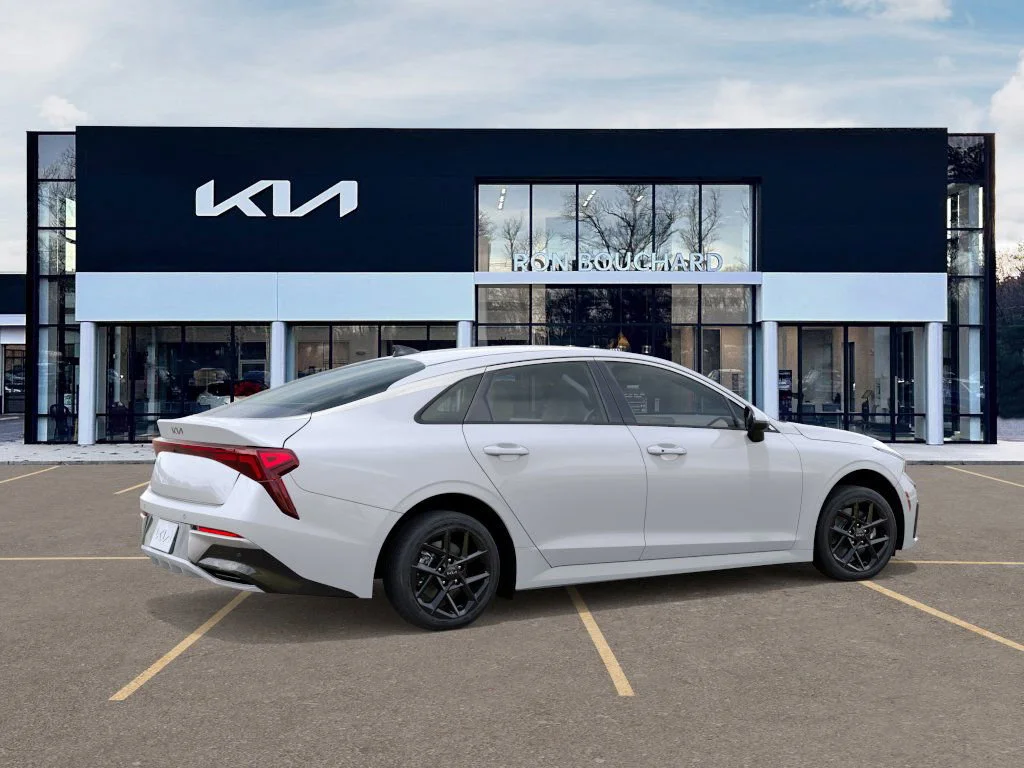 New 2026 Snow White Pearl Kia LXS image 6