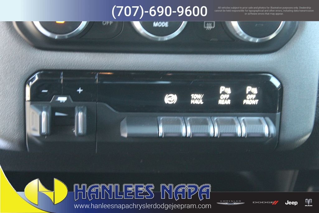 Used 2023 White Ram Big Horn image 12
