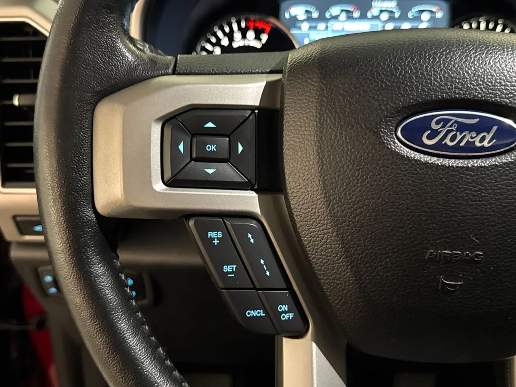 Used 2018 Red Ford Lariat image 22