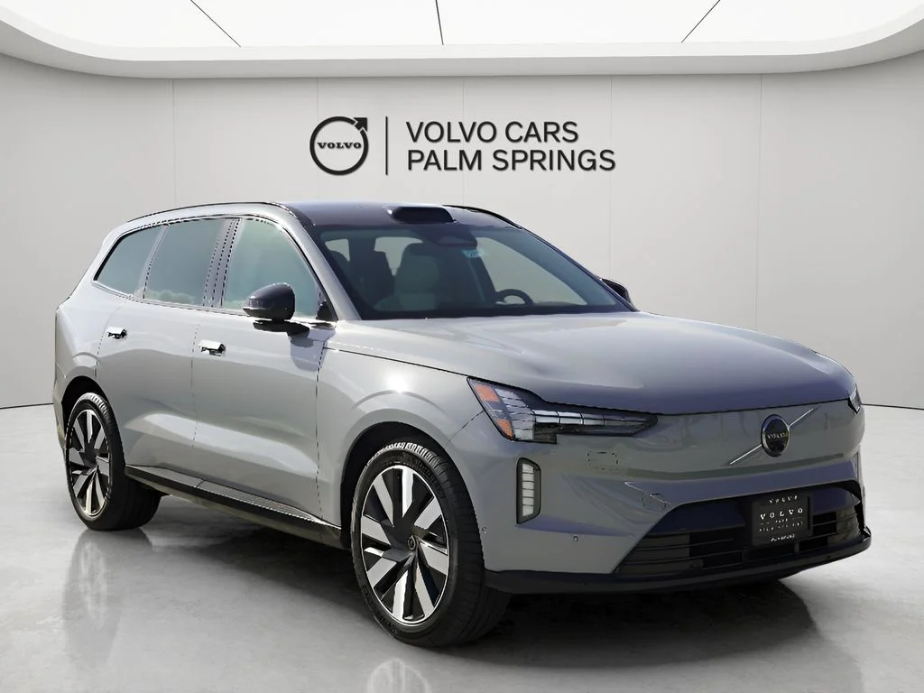 2025 Volvo EX90 Twin Motor Performance Ultra 6-Seater's photo