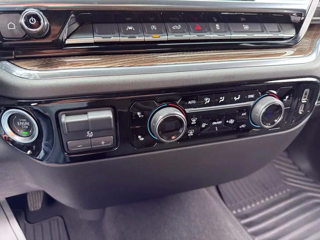 Used 2025 Cypress Gray Chevrolet LT image 3