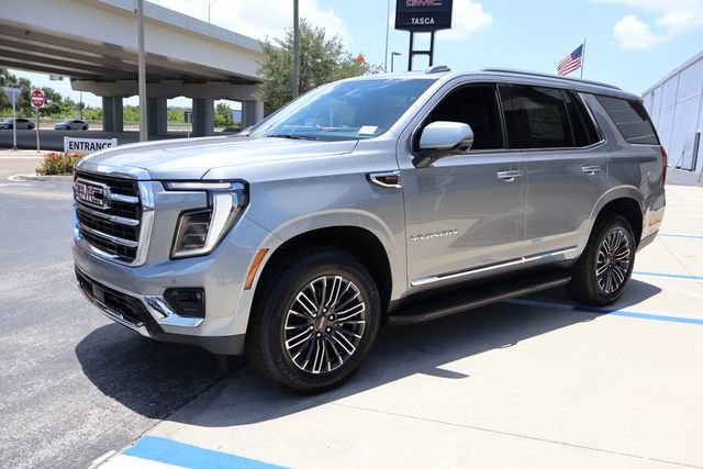 New 2026 Sterling Metallic GMC Elevation image 3