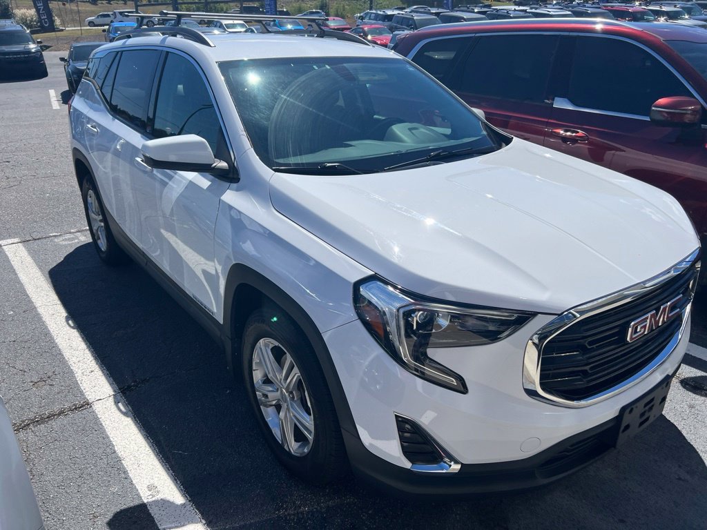Used 2019 White GMC SLE image 6