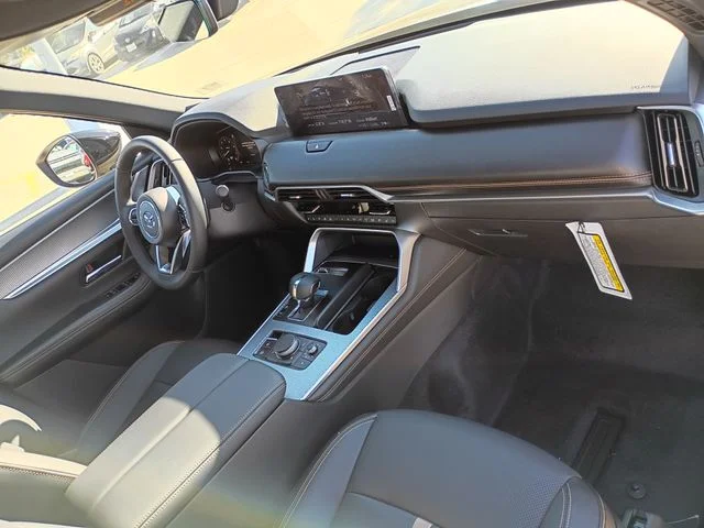 2026 Mazda CX-70 Premium Package - Photo 9