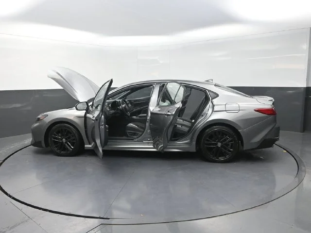Used 2025  Toyota SE image 42