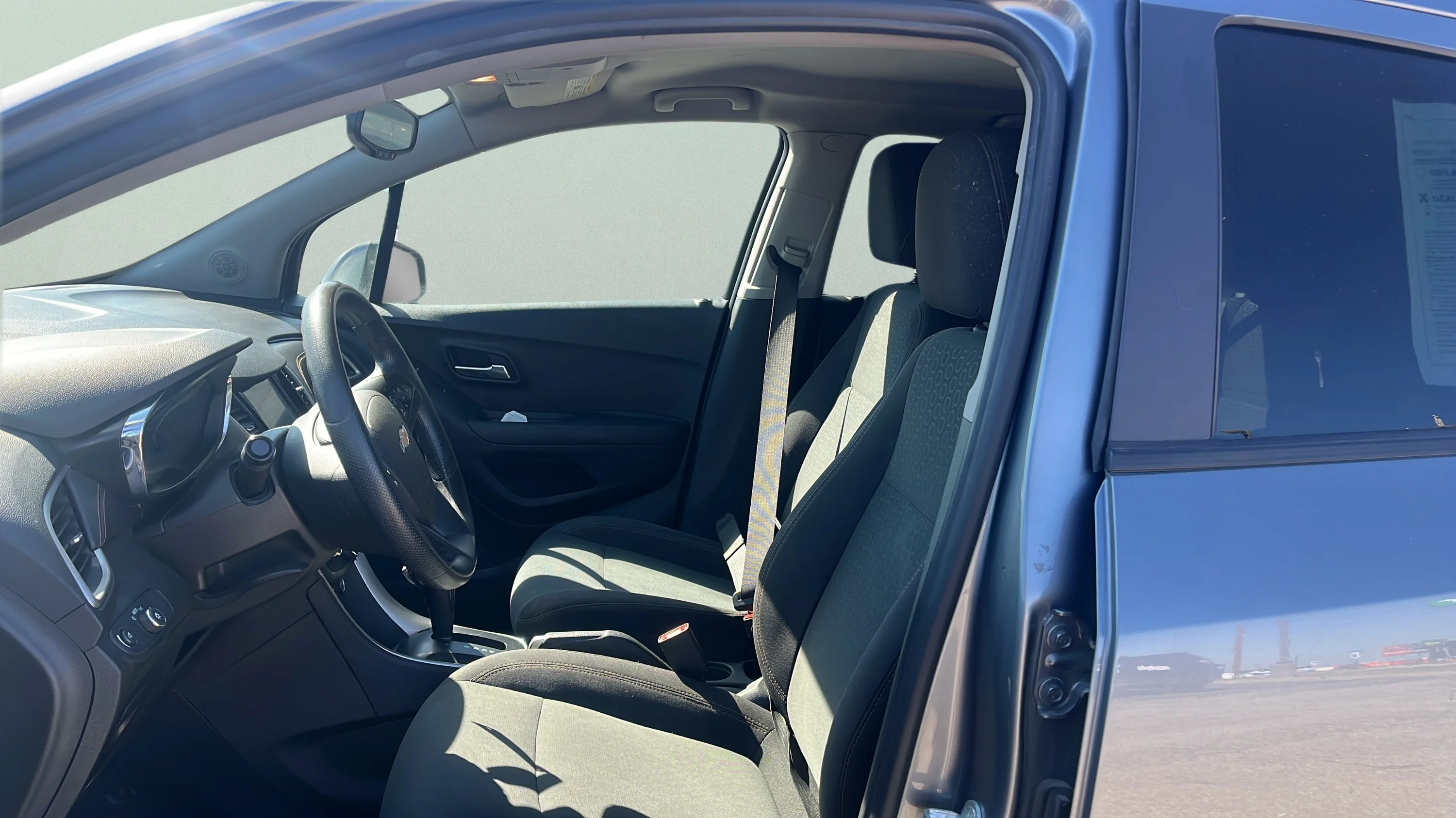 Used 2020 Gray Chevrolet LS image 10