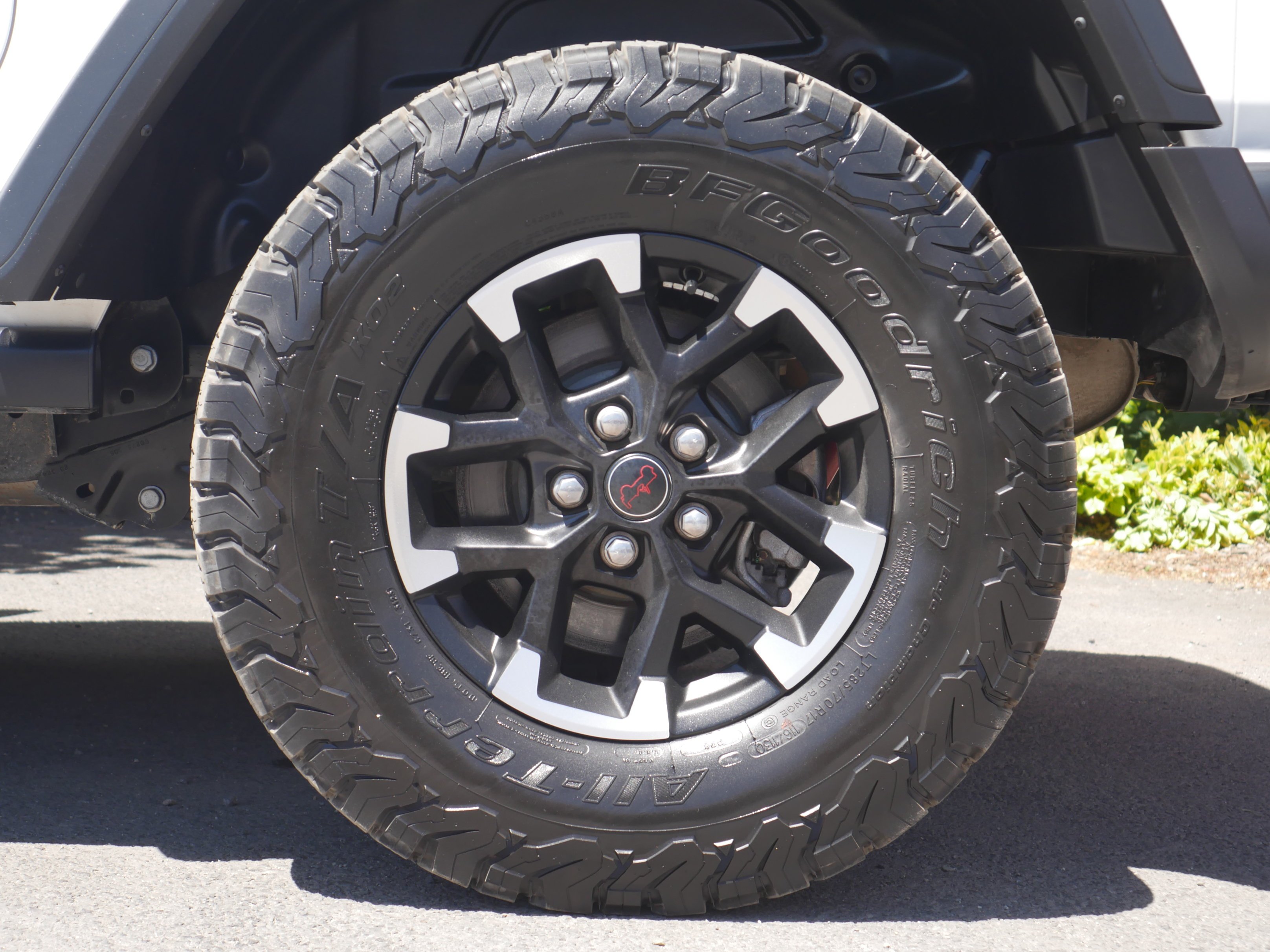 Certified Used 2024 Bright White Clearcoat Jeep Rubicon image 20