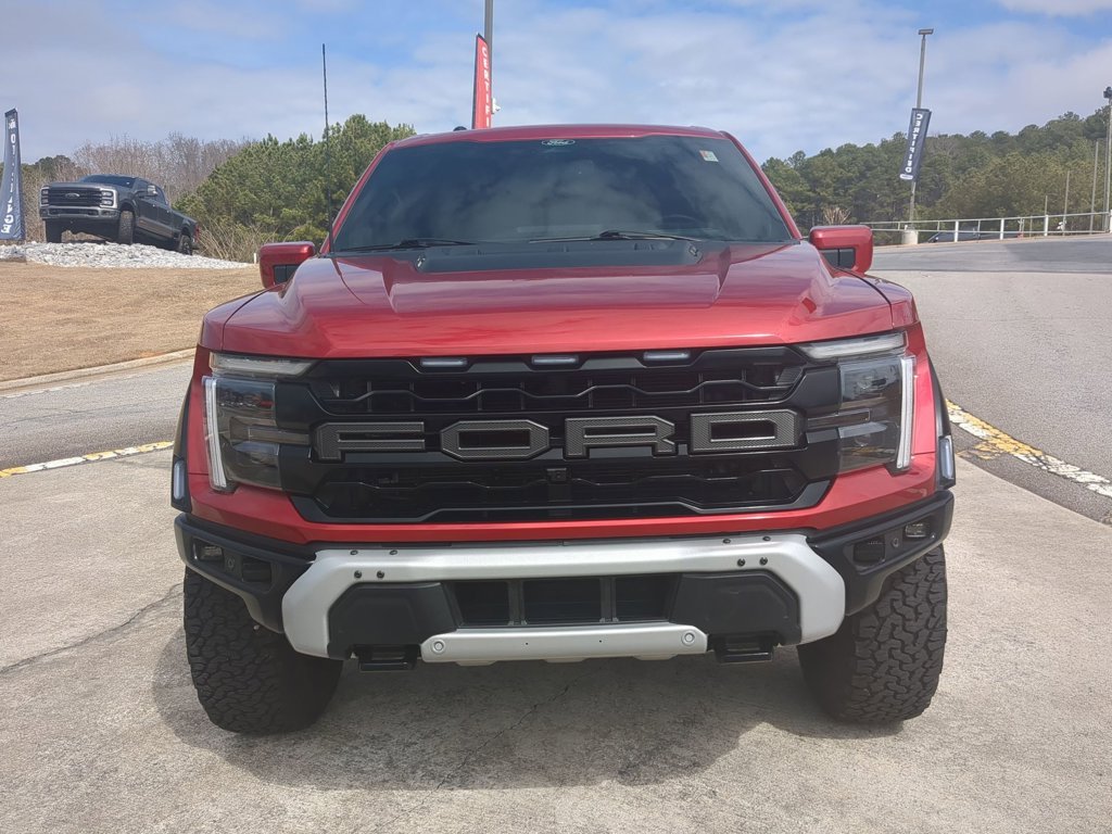 Used 2025  Ford Raptor image 2