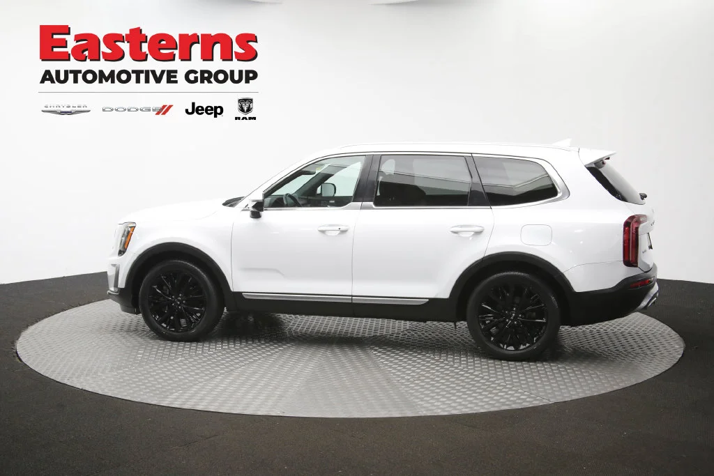 Used 2020 White Kia SX image 68