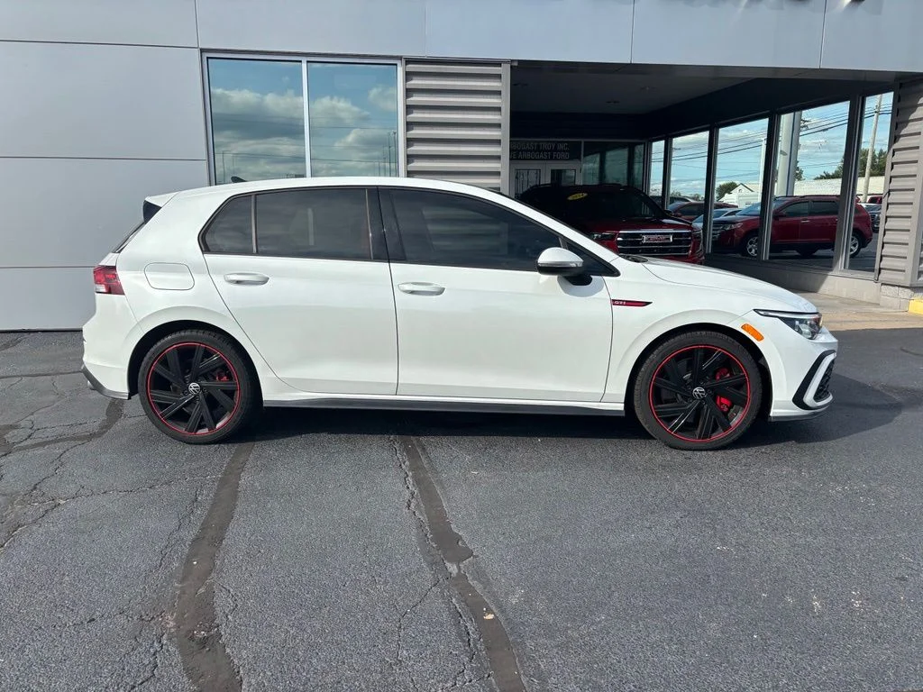 Used 2022 White Volkswagen 2.0T SE image 4