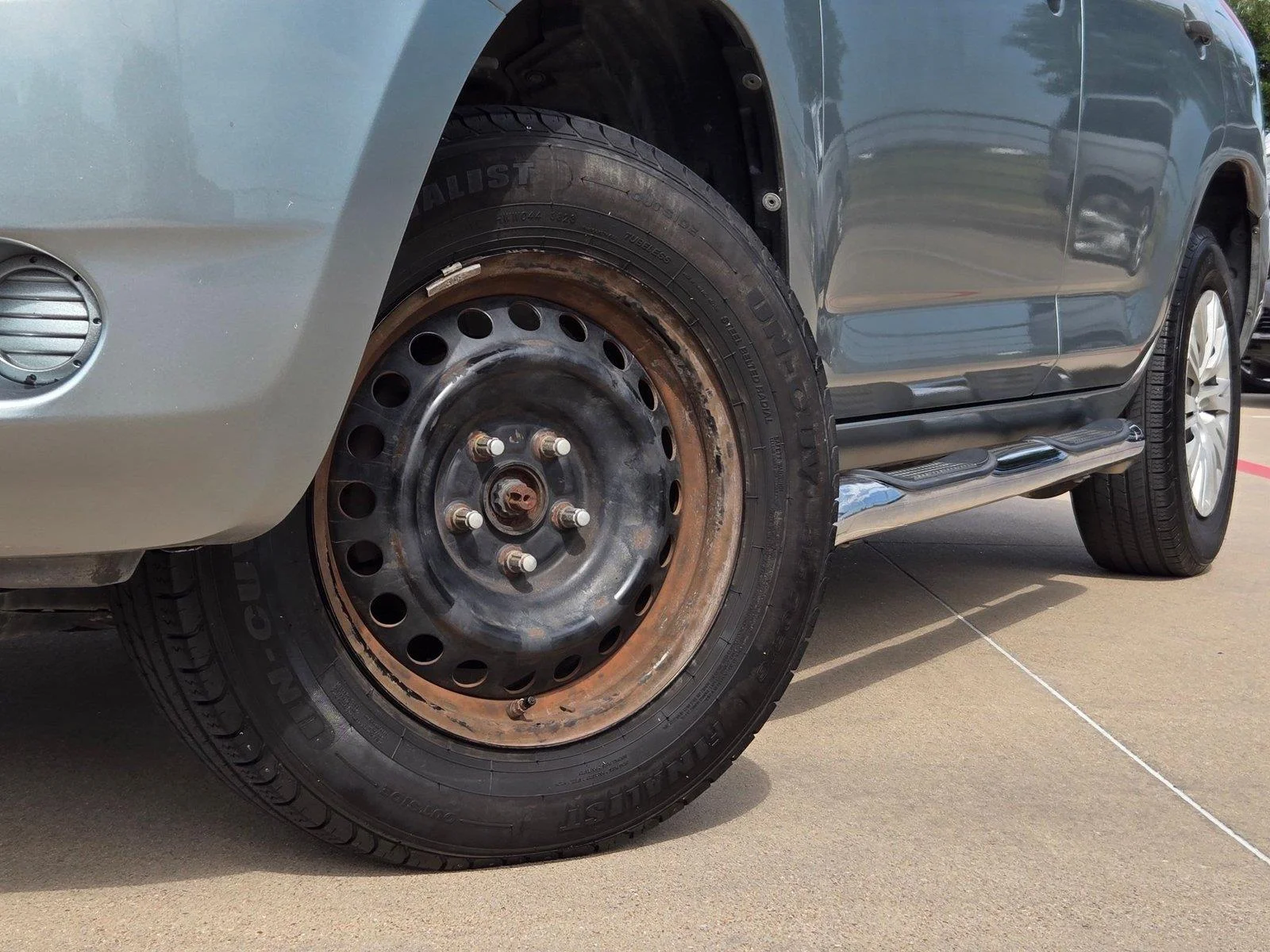 Used 2008 Everglade Metallic Toyota Base image 8