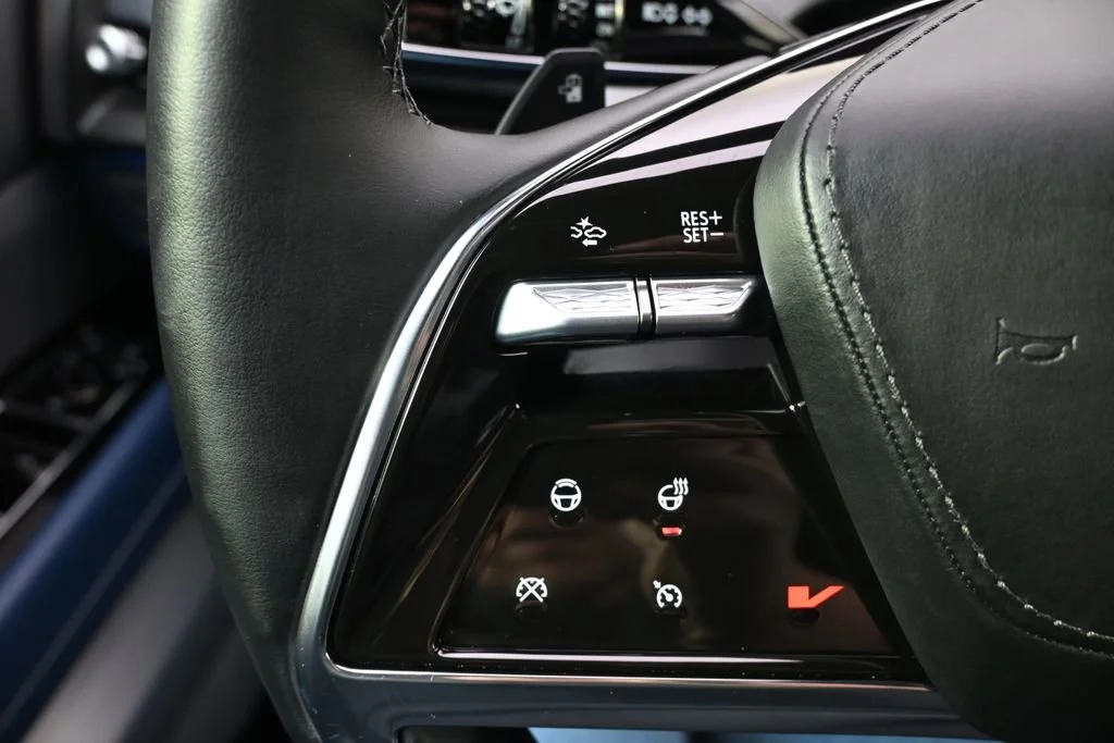 2026 Cadillac VISTIQ Premium Luxury - Photo 35