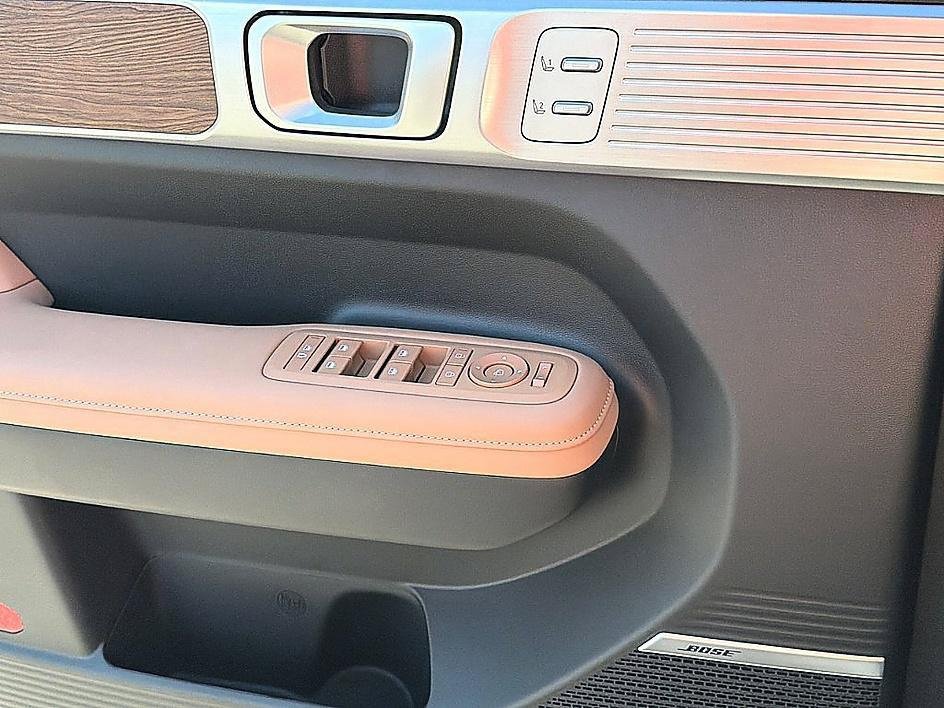 New 2027 Ecotronic Gray Hyundai Limited AWD image 30