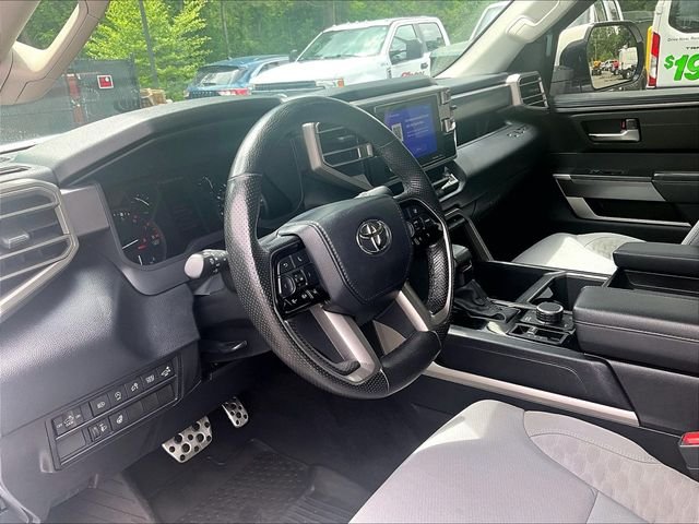 Used 2022 White Toyota SR5 image 14
