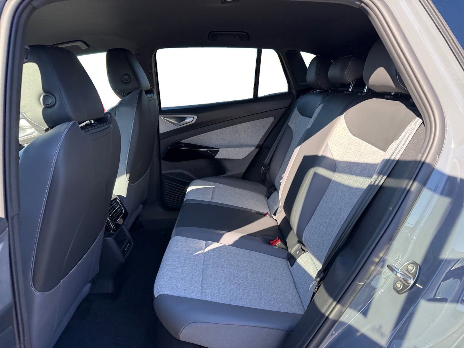 2025 Volkswagen ID.4 PRO - Photo 16