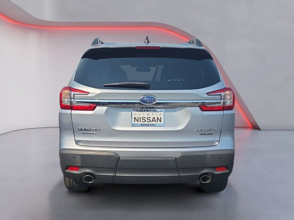 Used 2024 Silver Subaru Limited image 5