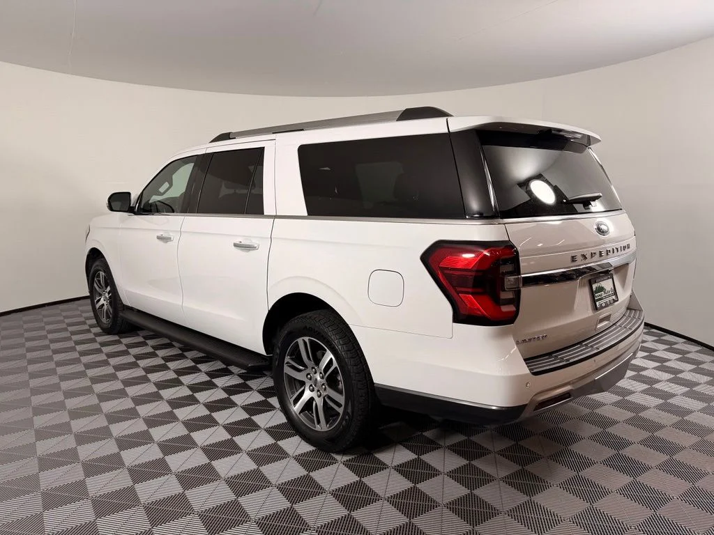 Used 2024 White Ford Limited image 11
