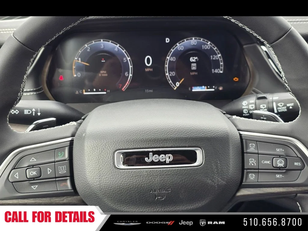 New 2026 Baltic Gray Metallic Clear-Coat Exterior Paint Jeep Altitude image 21