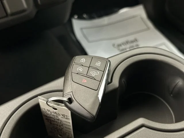 New 2026 Summit White Chevrolet Custom image 40