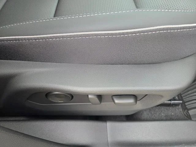 2026 Buick Envision Avenir - Photo 16