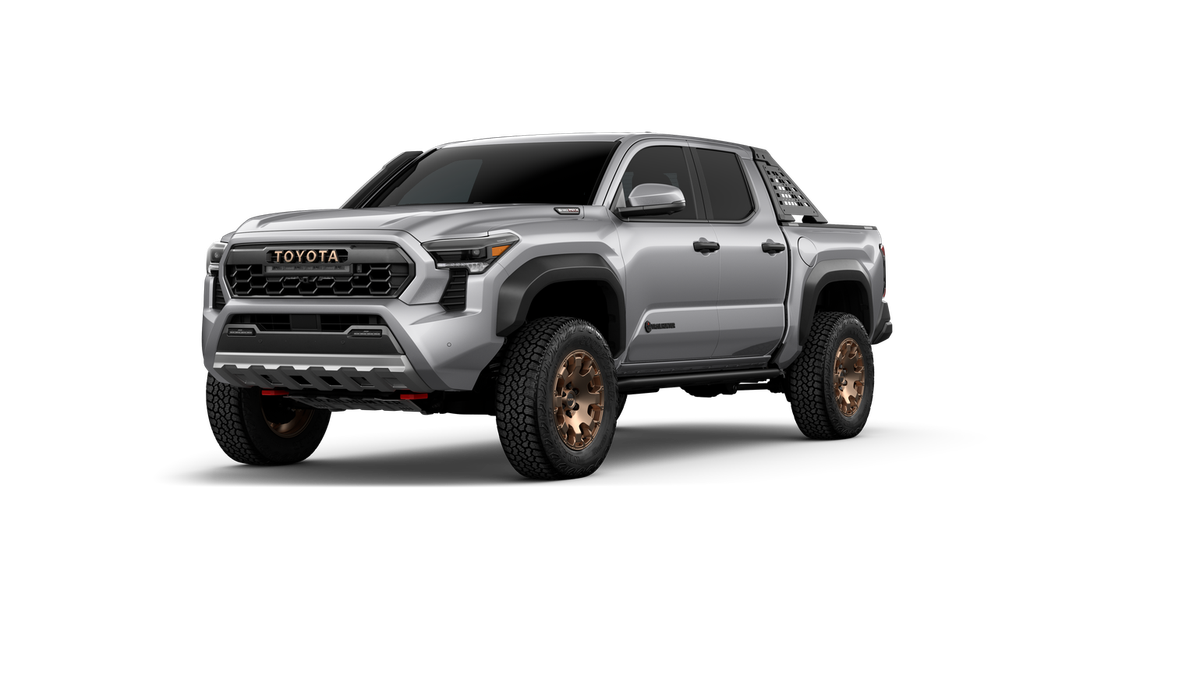 New 2026 Celestial Silver Metallic Toyota Trailhunter image 23