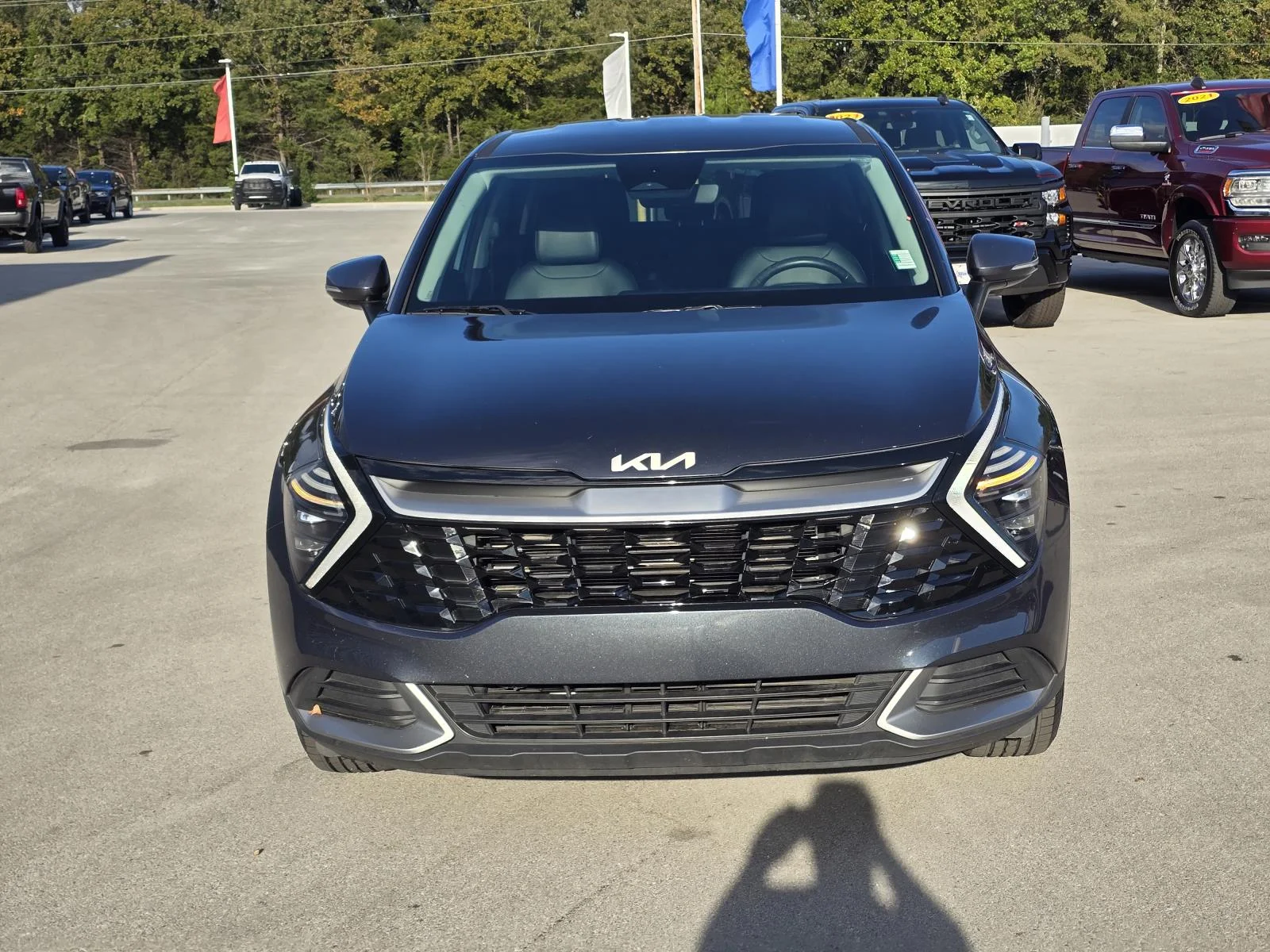 Used 2024 Gravity Gray Kia EX image 2