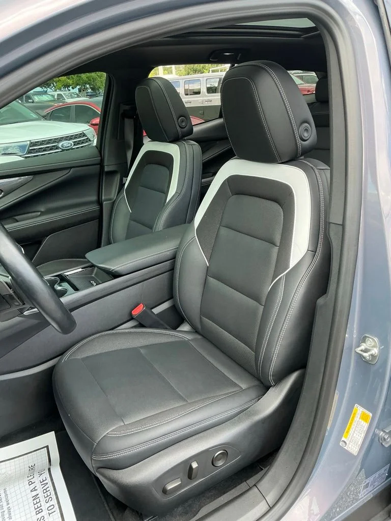 Used 2024 Gray Chevrolet LT image 36