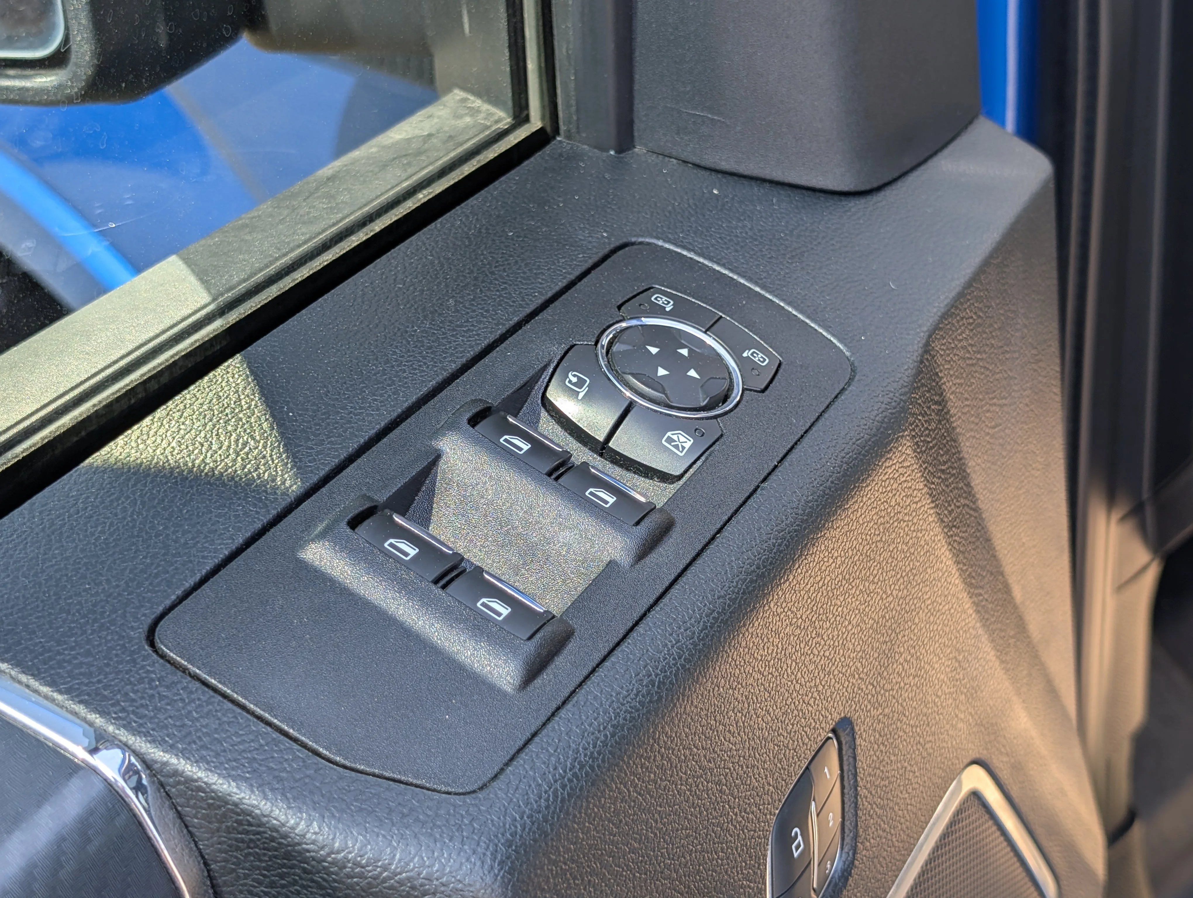 Used 2019 Blue Ford XL 4WD SuperCrew 5.5