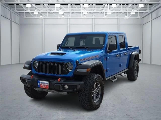 2024 Jeep Gladiator Mojave 4x4 Crew Cab 5 ft. box