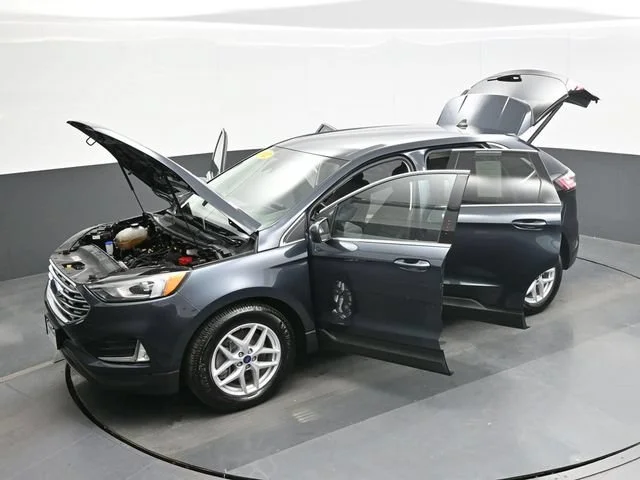 Used 2022 Blue Ford SEL image 28